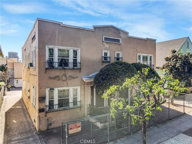 310 S Bonnie Brae, Los Angeles, CA 90057