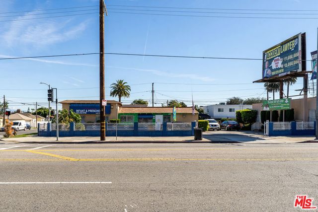 9606 S Western Avenue, Los Angeles, CA 90047