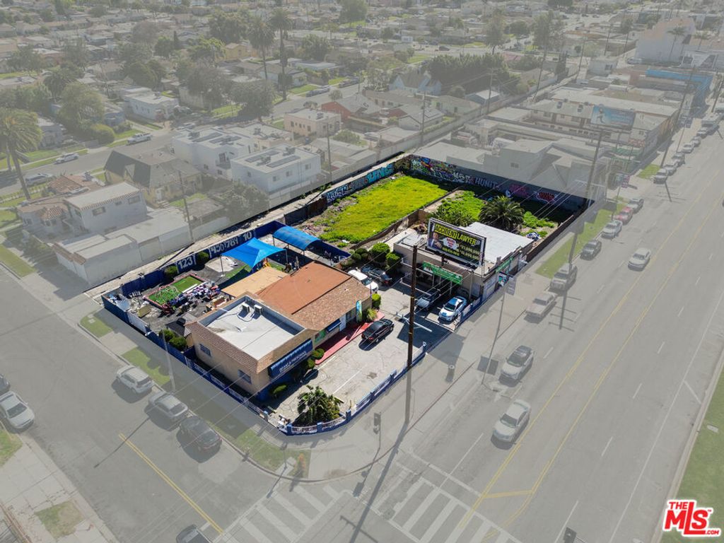 9606 S Western Avenue, Los Angeles, CA 90047