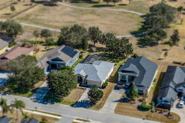 13322 TRAILING MOSS DRIVE, Dade City, FL 33525