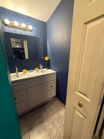 300 Westover Circle, Palatka, FL 32177