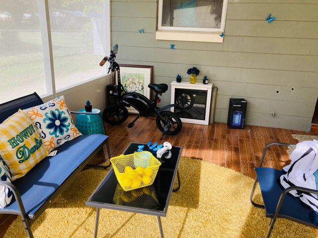 300 Westover Circle, Palatka, FL 32177