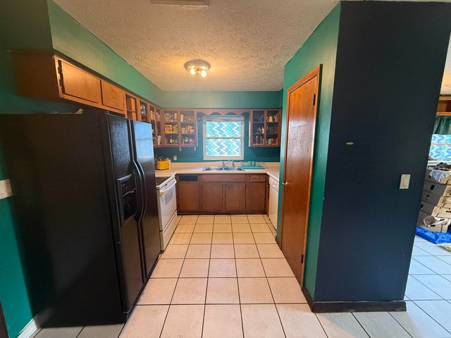 300 Westover Circle, Palatka, FL 32177