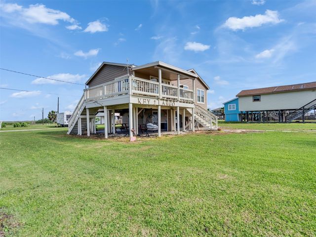 914 Treaty Drive, Surfside Beach, TX 77541