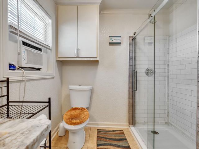 914 Treaty Drive, Surfside Beach, TX 77541