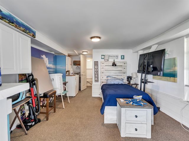914 Treaty Drive, Surfside Beach, TX 77541