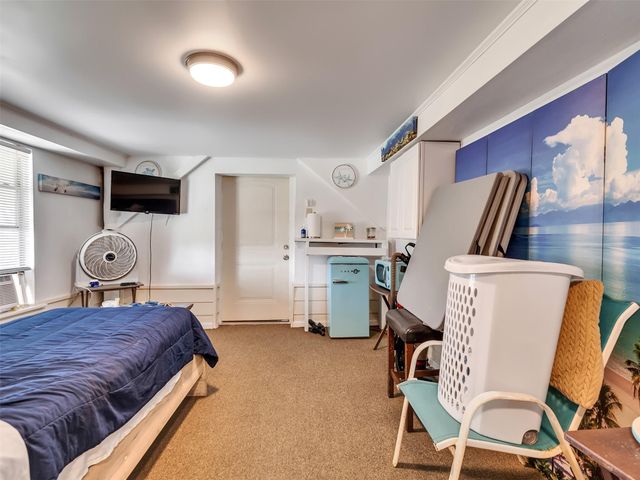 914 Treaty Drive, Surfside Beach, TX 77541