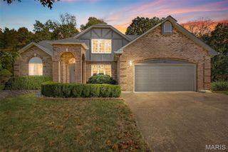 5171 Waters Edge Drive, Hillsboro, MO 63050