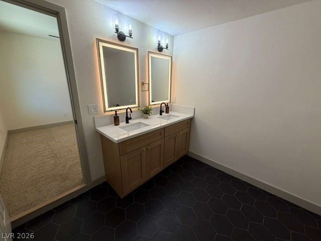 405 Kasper Avenue, Las Vegas, NV 89106