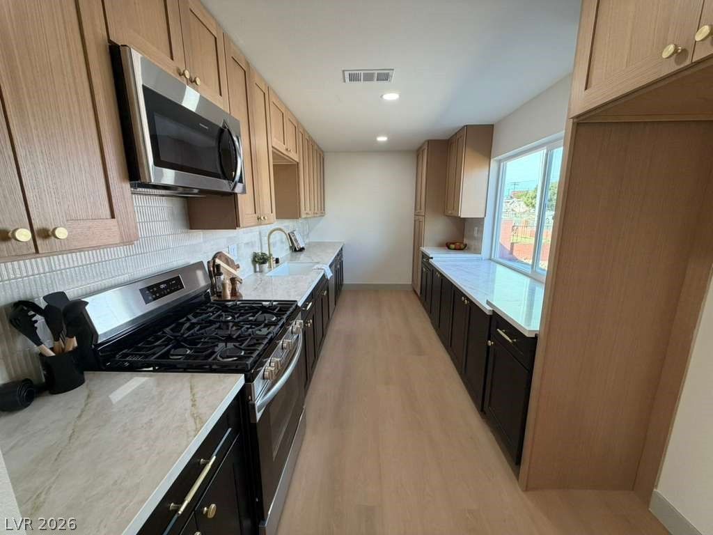 405 Kasper Avenue, Las Vegas, NV 89106