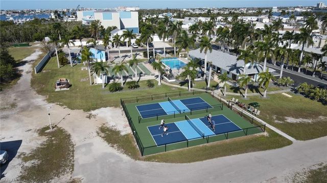 117 Blackbeard WAY, Fort Myers Beach, FL 33931