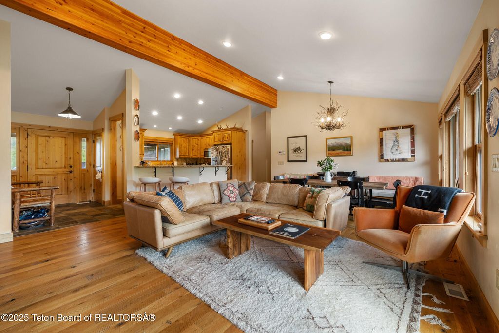 3355 E HORSE CREEK Road, Jackson, WY 83001 photo 10