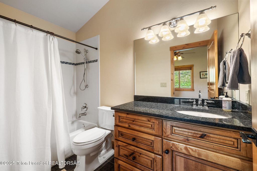 3355 E HORSE CREEK Road, Jackson, WY 83001 photo 18