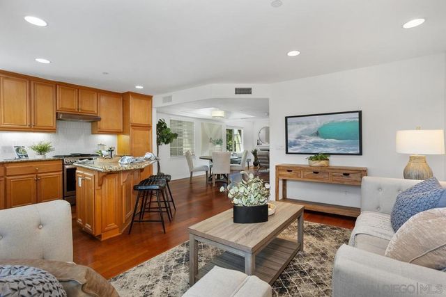 4007 Bluff View Way, Carlsbad, CA 92008