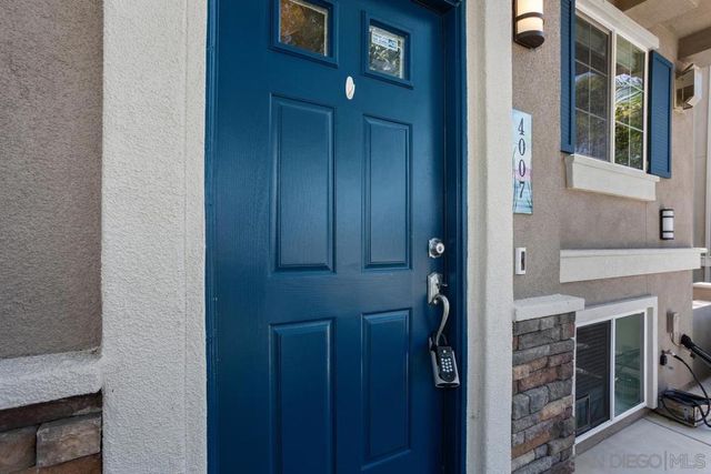 4007 Bluff View Way, Carlsbad, CA 92008