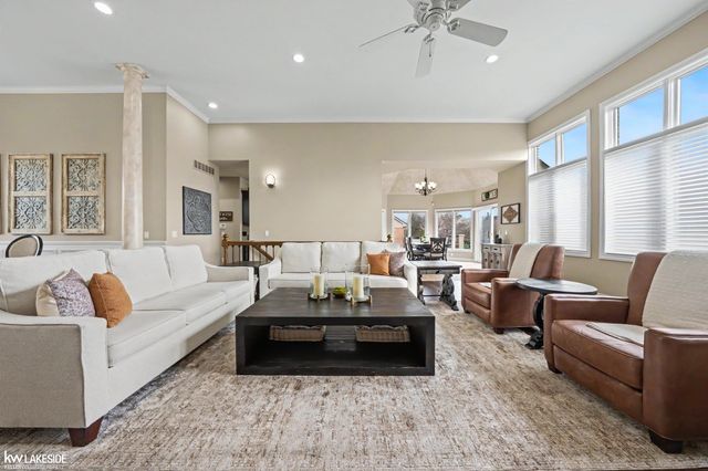 55616 Caesars Drive, Shelby Twp, MI 48315