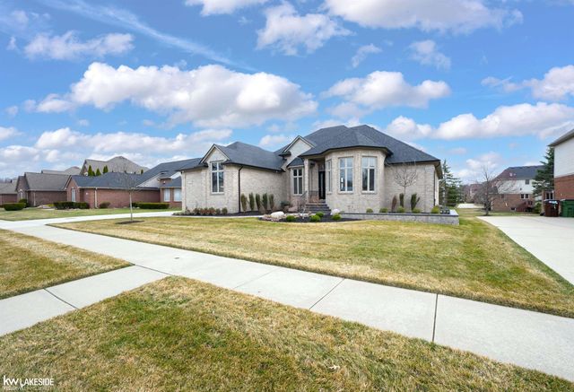 55616 Caesars Drive, Shelby Twp, MI 48315