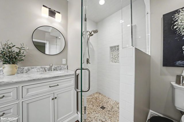 55616 Caesars Drive, Shelby Twp, MI 48315