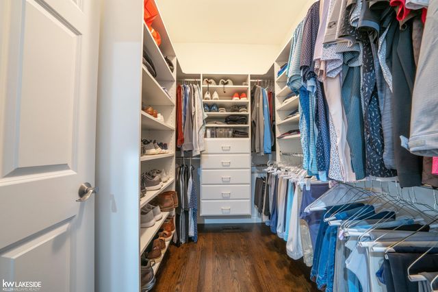 55616 Caesars Drive, Shelby Twp, MI 48315