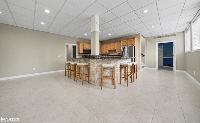 55616 Caesars Drive, Shelby Twp, MI 48315