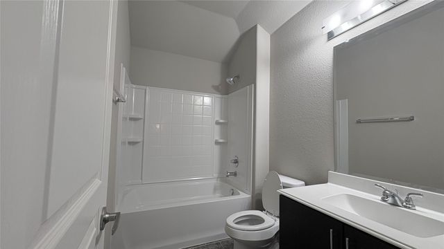 2101 Long Forest Road, Forney, TX 75126