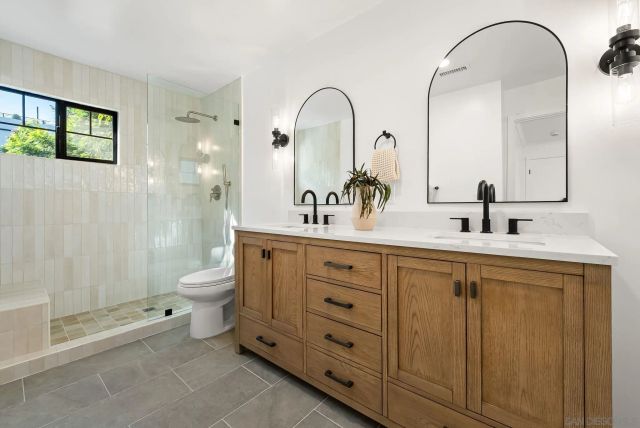 3678 Richmond, San Diego, CA 92103