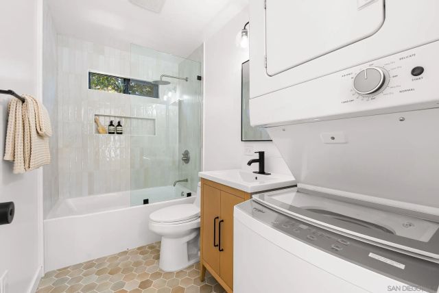 3678 Richmond, San Diego, CA 92103