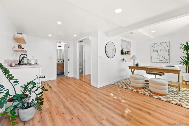 3678 Richmond, San Diego, CA 92103