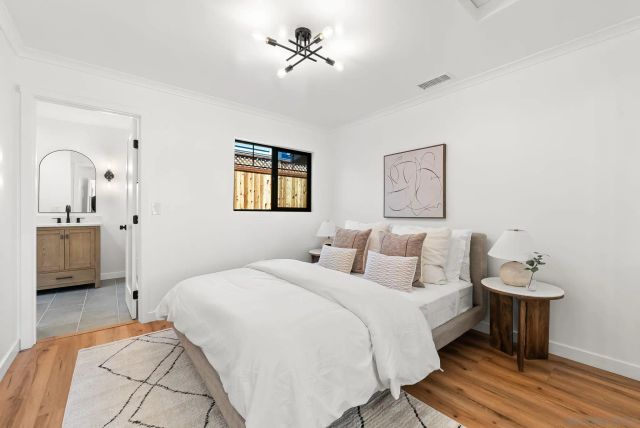 3678 Richmond, San Diego, CA 92103