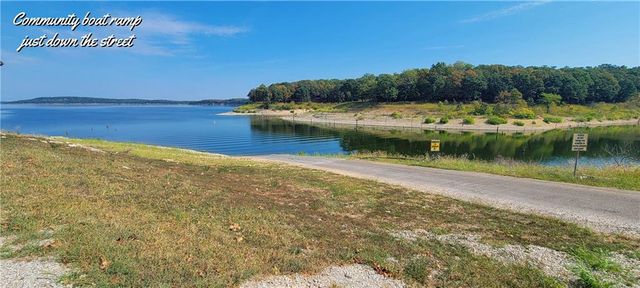 34529 Resevoir Ridge Road, Warsaw, MO 65355