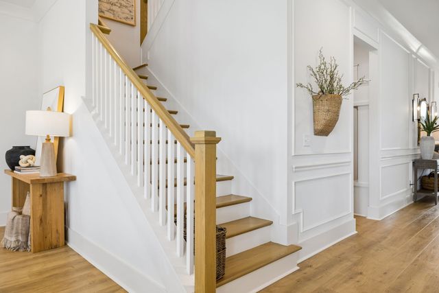 1049 Pine Creek Dr, Arrington, TN 37014