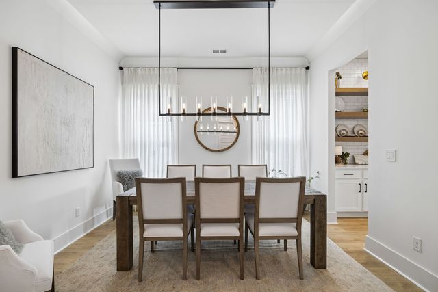 1049 Pine Creek Dr, Arrington, TN 37014