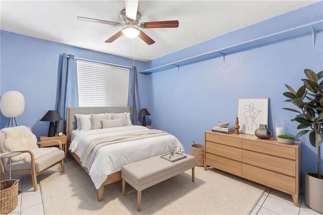 2821 24th AVE NE, Naples, FL 34120