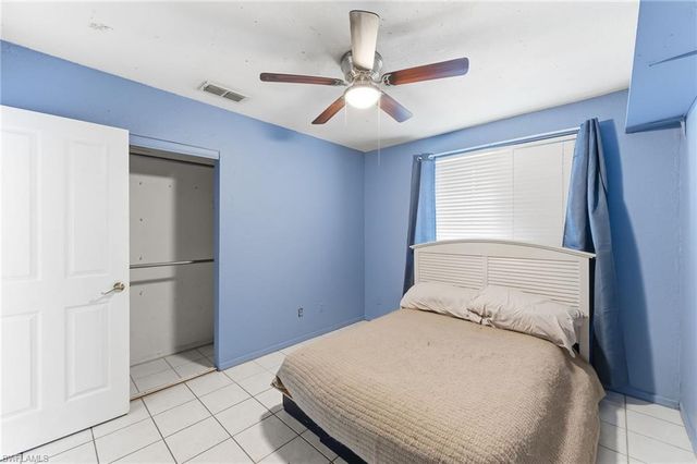 2821 24th AVE NE, Naples, FL 34120