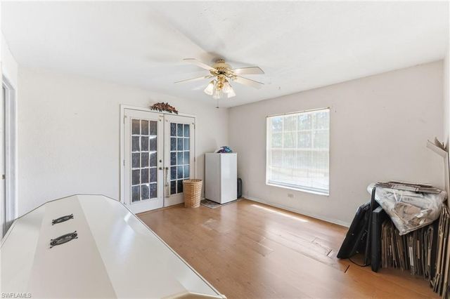 2821 24th AVE NE, Naples, FL 34120