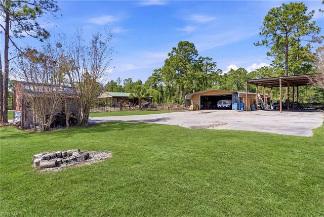 2821 24th AVE NE, Naples, FL 34120