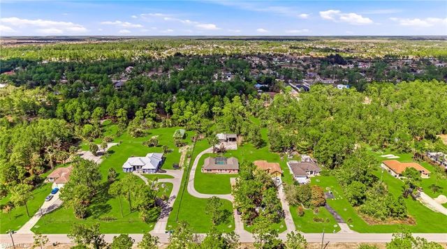 2821 24th AVE NE, Naples, FL 34120