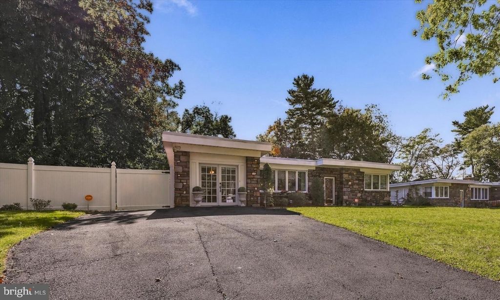716 MARTENS LN, SPRINGFIELD, PA 19064 — photo 3