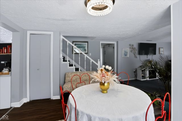 402 N Noble Street, Greenfield, IN 46140