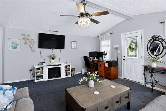 402 N Noble Street, Greenfield, IN 46140