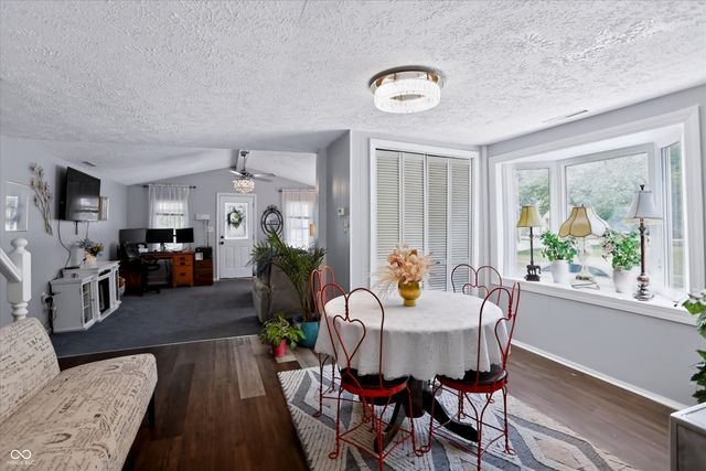 402 N Noble Street, Greenfield, IN 46140