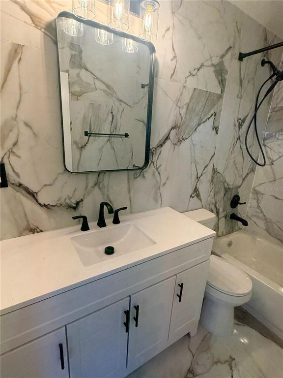 Image 17 of property listing at 1890 E VALENCIA DRIVE, Bartow, FL 33830