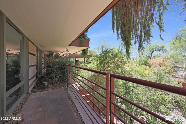 7117 E RANCHO VISTA Drive 2004, Scottsdale, AZ 85251