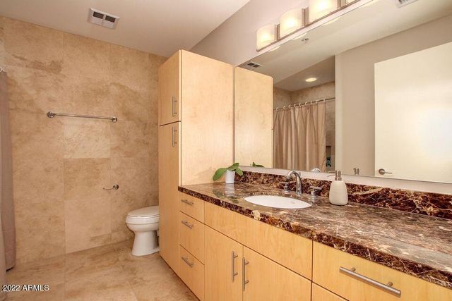 7117 E RANCHO VISTA Drive 2004, Scottsdale, AZ 85251