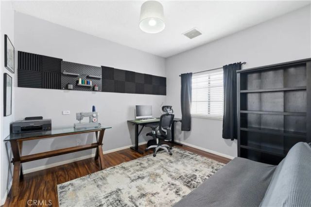 42339 Round Hill, Lancaster, CA 93536
