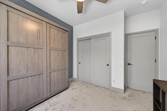 2086 N Phillip Avenue, Clovis, CA 93619