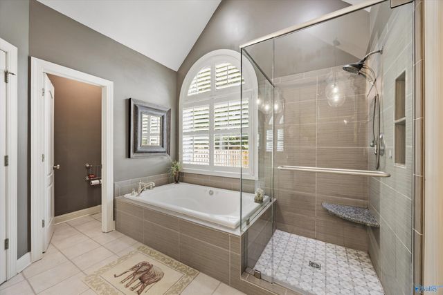 24893 Deer Ridge Lane, Athens, AL 35613