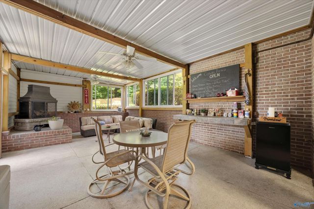 24893 Deer Ridge Lane, Athens, AL 35613