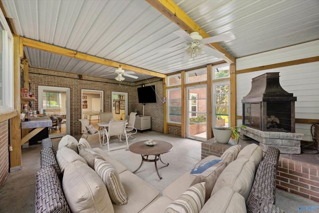 24893 Deer Ridge Lane, Athens, AL 35613