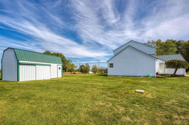 1502 Leonard Road NW, Baltimore, OH 43105